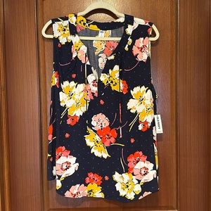 NWT XL sleeveless blouse